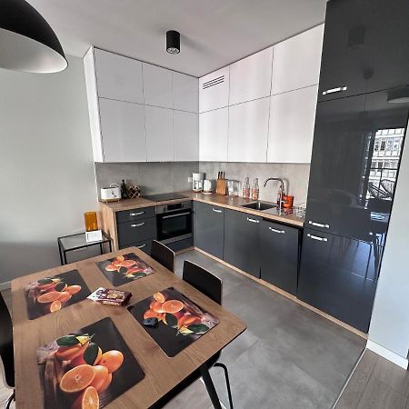 Orange House Apartment วอร์ซอ ภายนอก รูปภาพ